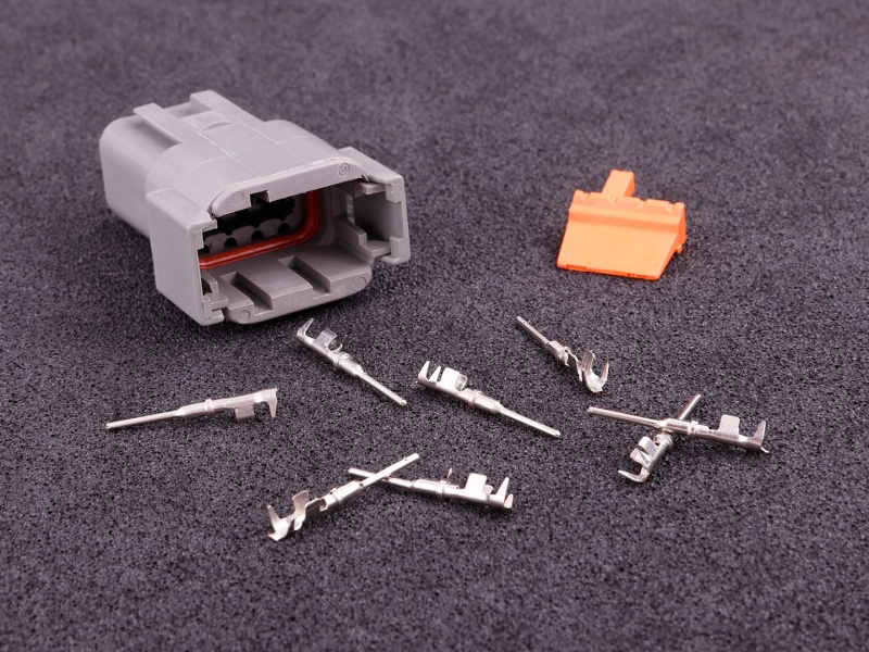 Connector 8-way pin housing DTM - MaxxECU