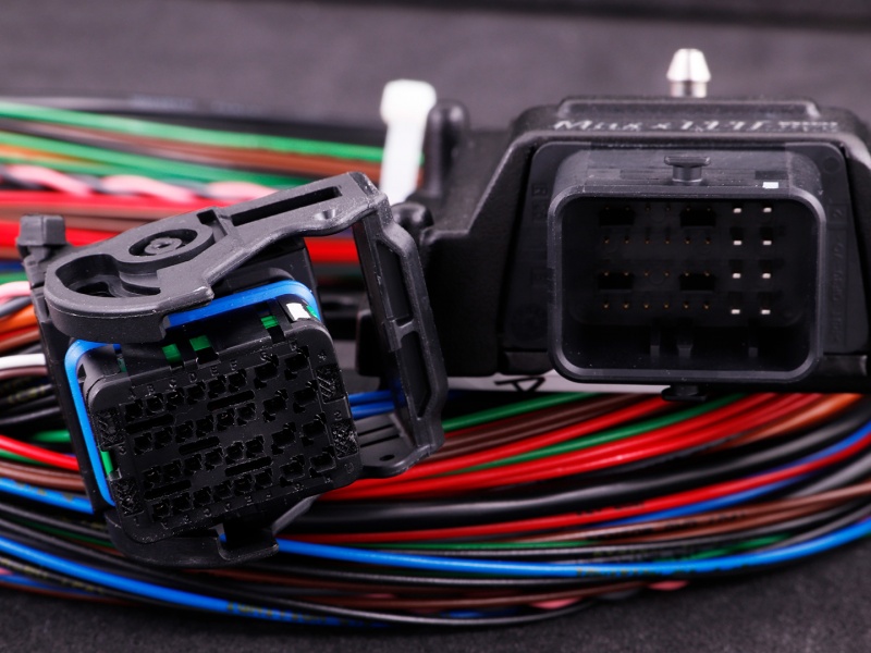 MaxxECU MINI STANDARD (ECU, harness and accessories) (without internal CAN resistor)