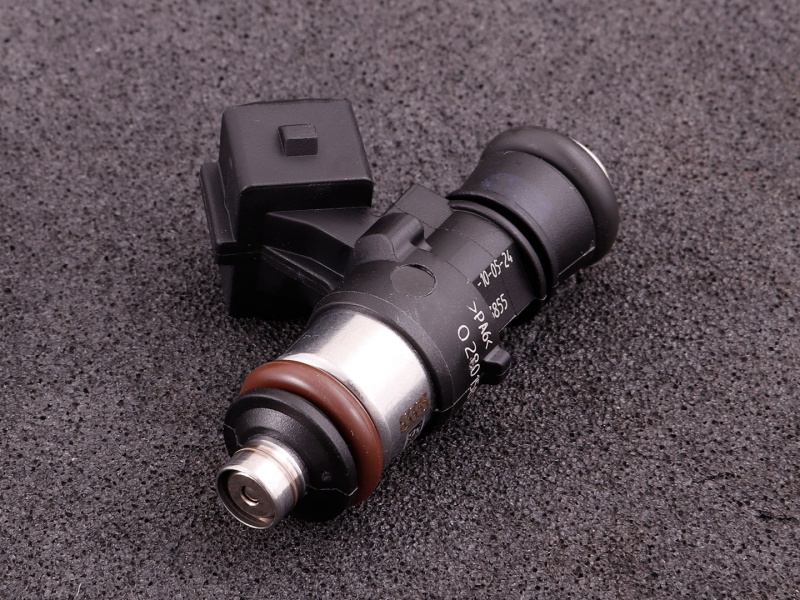 Fuel injector 1390cc@3bar BOSCH (high impedance) EV14K - MaxxECU