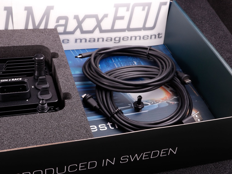 MaxxECU GEN2 RACE, unit with basic accessories in box