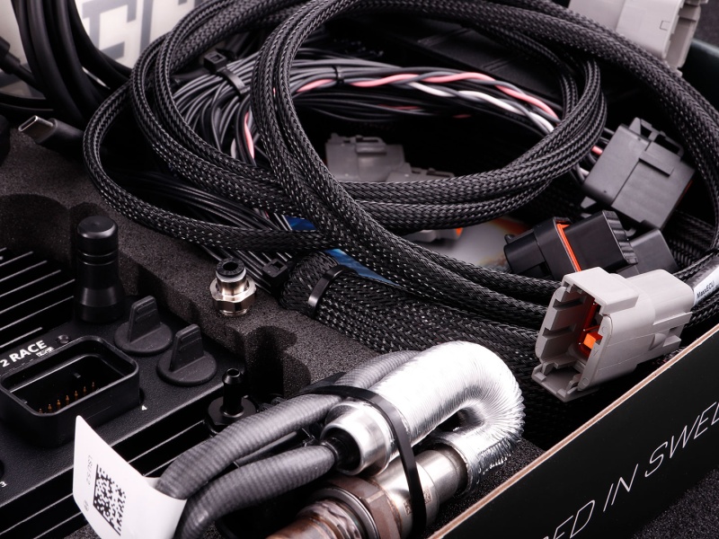 MaxxECU GEN2 RACE Audi ME7.x (VAG) with dual LSU 5.2 Plugin kit