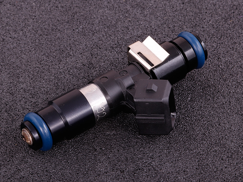 Fuel injector 790cc BOSCH (high impedance) - MaxxECU