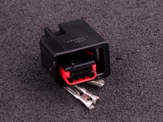 Connector 3-way socket housing (Coyote CAM(hall))