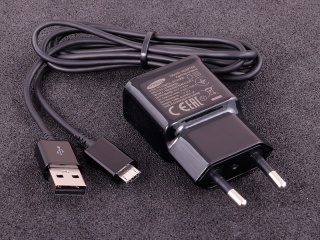 USB charger (EU) 5V 2A microUSB